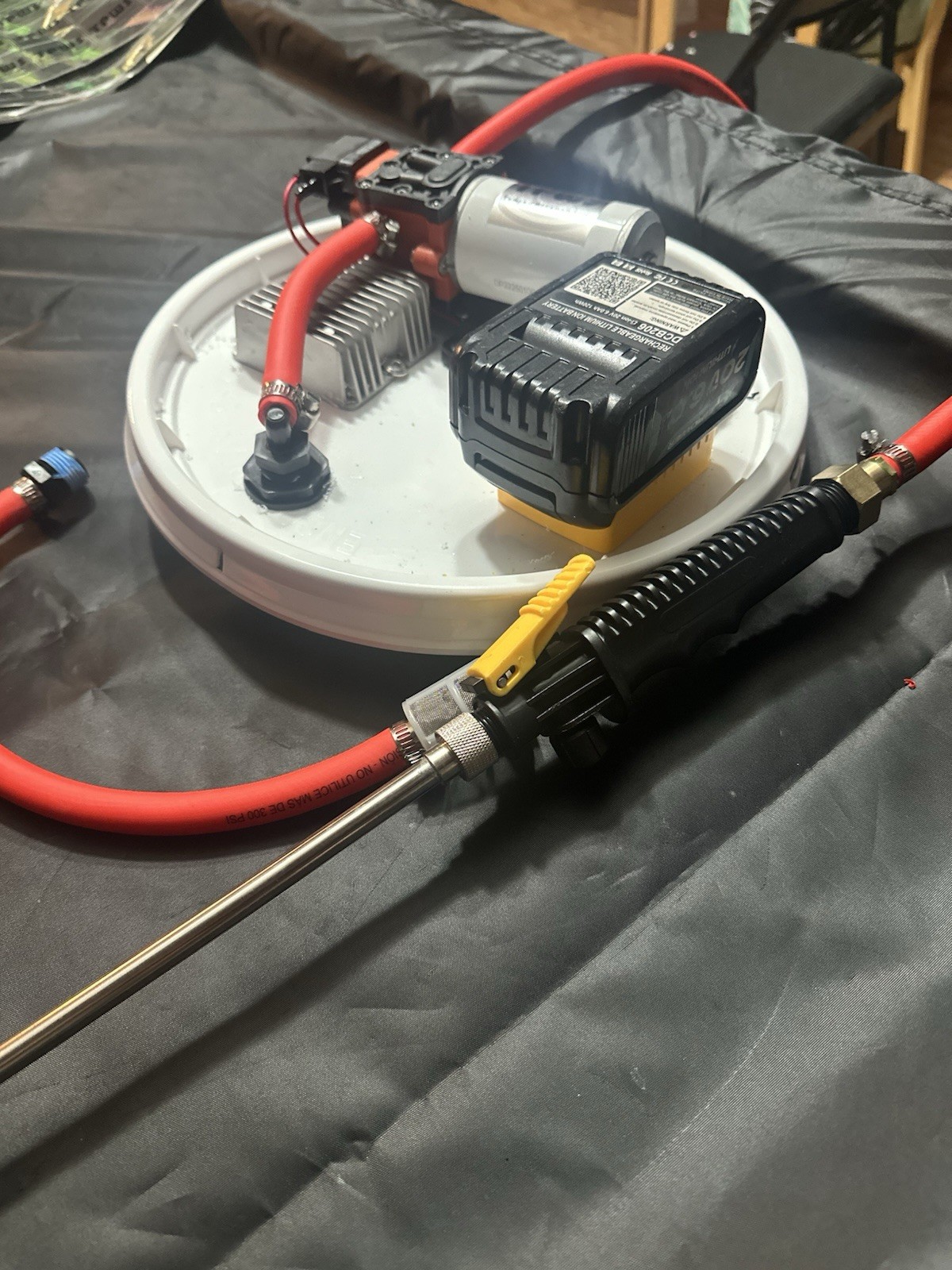 5 Gallon Bucket Lid Sprayer (Paver Sealing, Pressure Washing, Pest, DIY, ETC.)