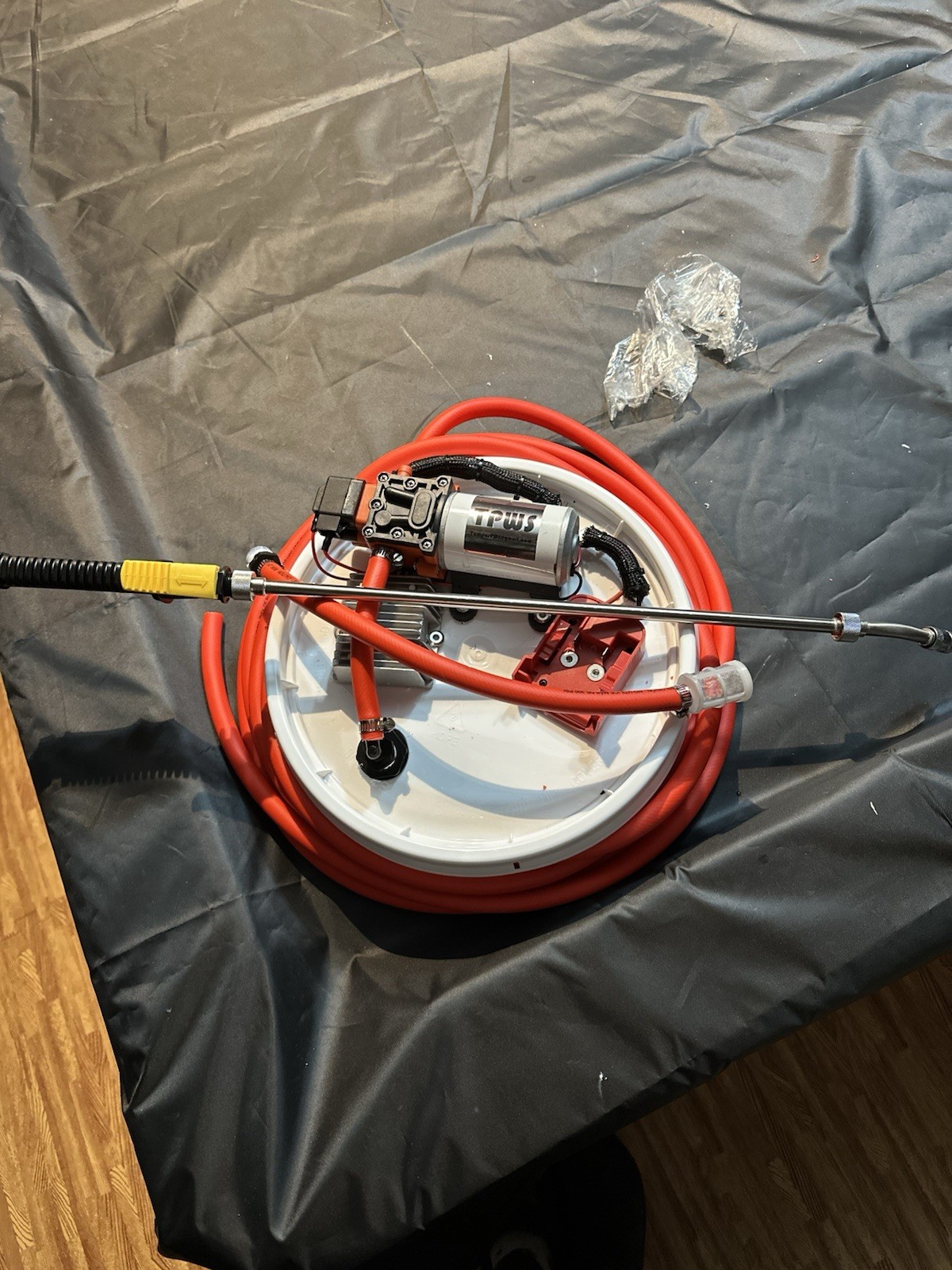 5 Gallon Bucket Lid Sprayer (Paver Sealing, Pressure Washing, Pest, DIY, ETC.)