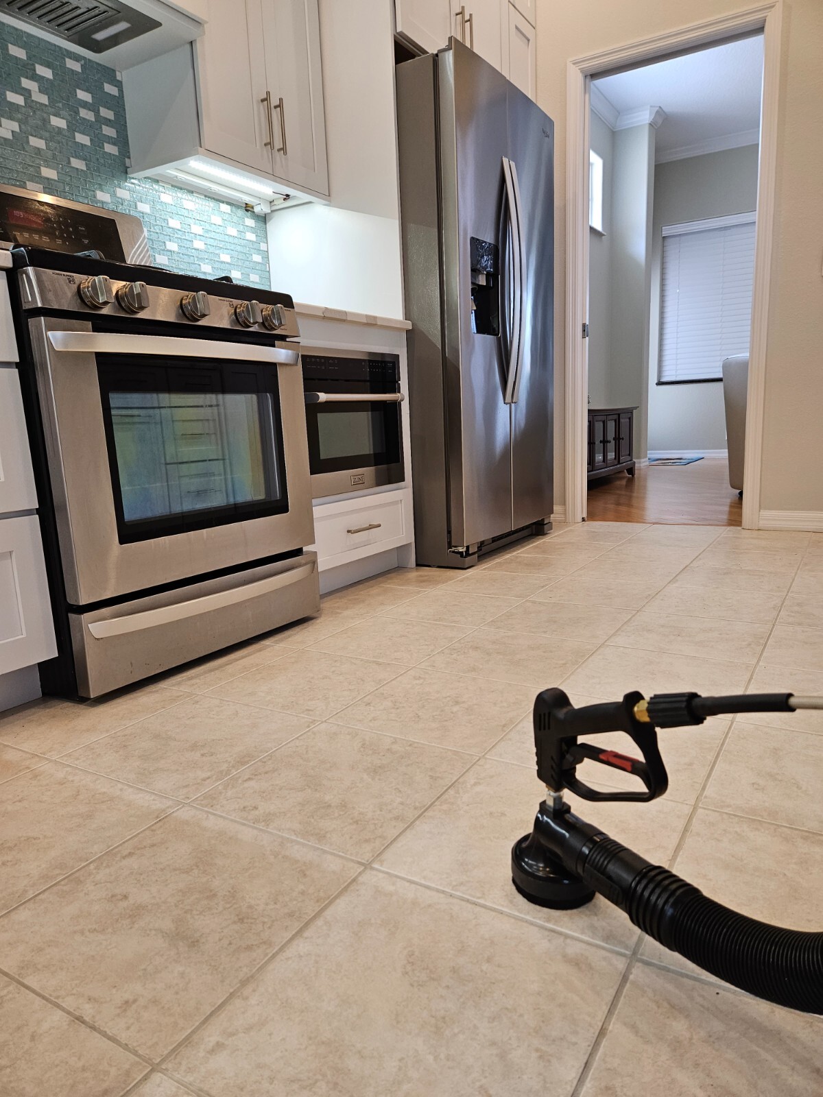 Pressure Washer Accessory, Wet Vacuum Attachment, Indoor Surface Cleaning Tool