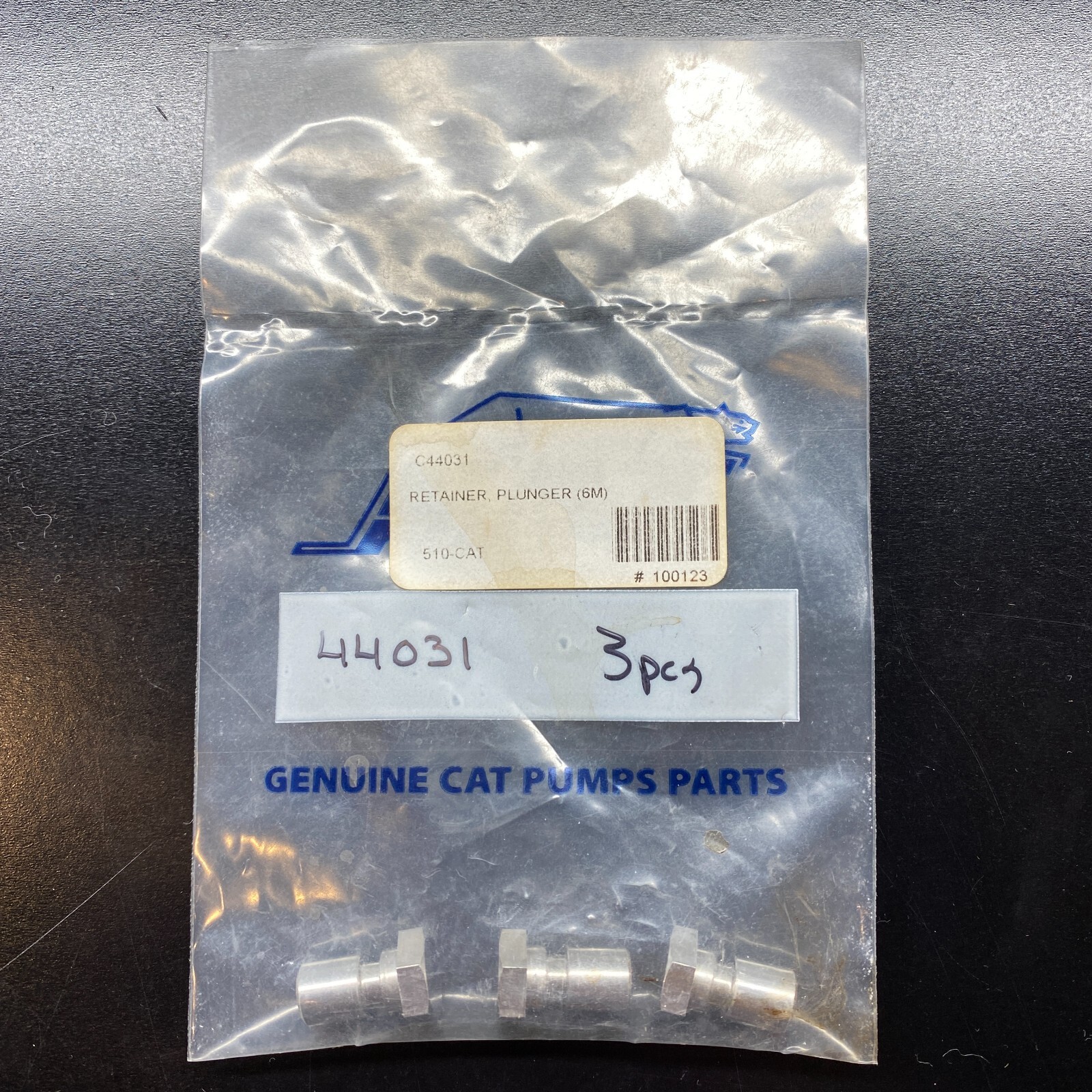 CAT PUMPS / Retainer Plunger (6M) / 44031