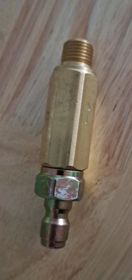 Suttner Turbo Nozzle Strainer 6,000 PSI, 1/4″ QC Plug x 1/4″ MNPT (Qty 1)