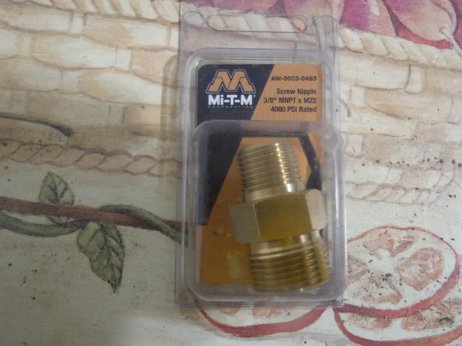 Mi-T-M Female Pressure Washer Screw Coupler 1/4″ FNPT x M22 AW-0023-0487