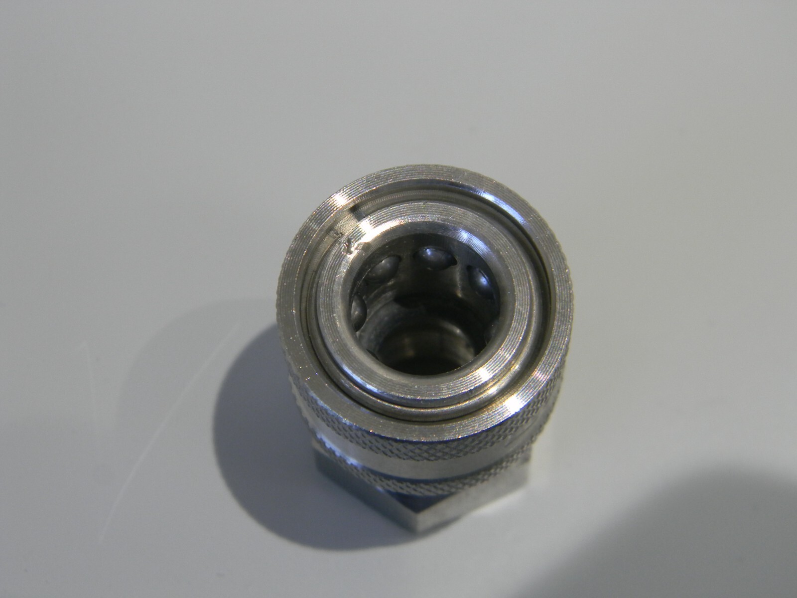 Legacy 8.707-103.0 1/4″ FPT SS Pressure Washer Quick Connect Coupler Socket