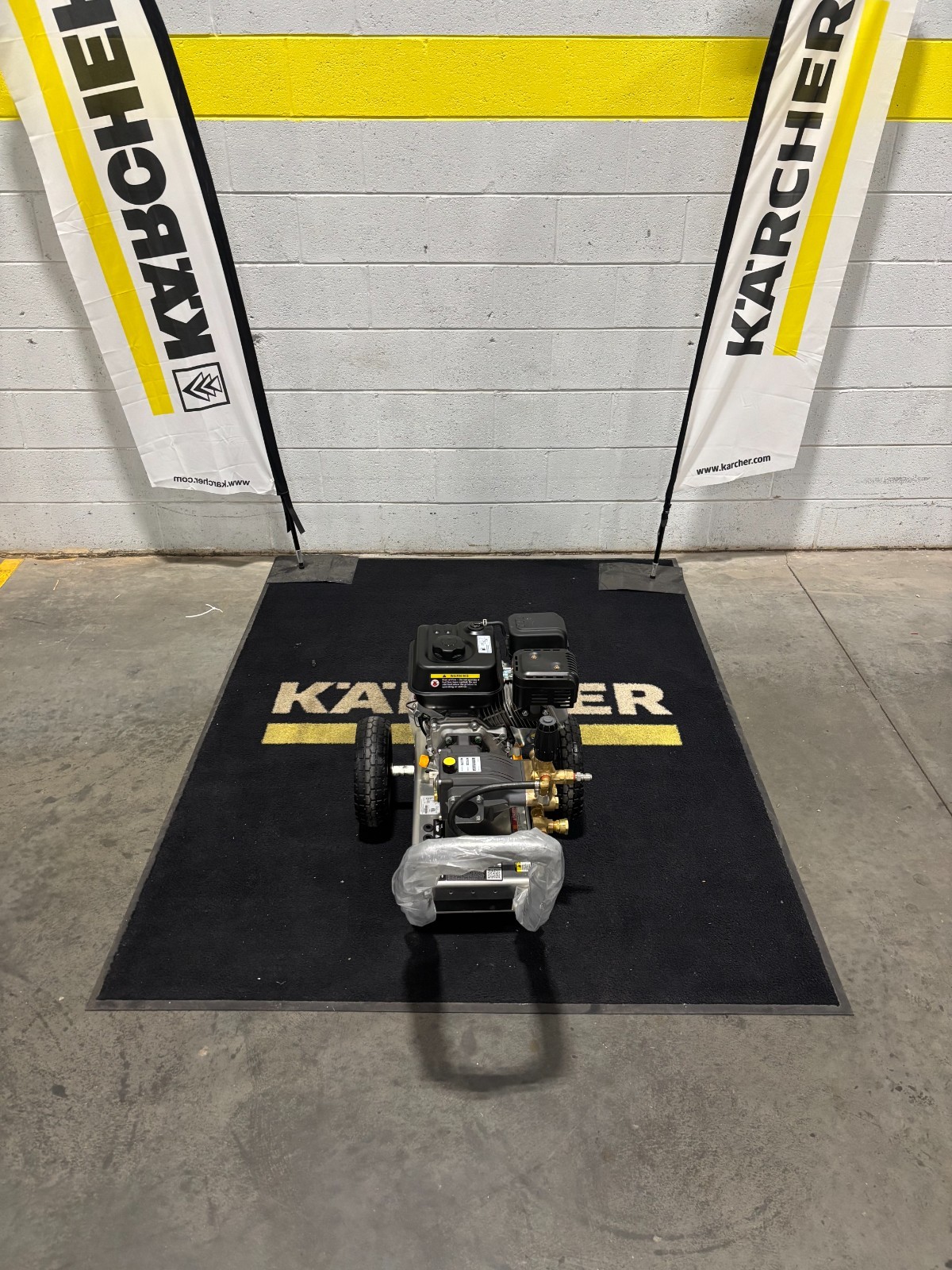 Karcher Teton Series Pressure Washer – HD 3.0/27 GB #1.107-441.0