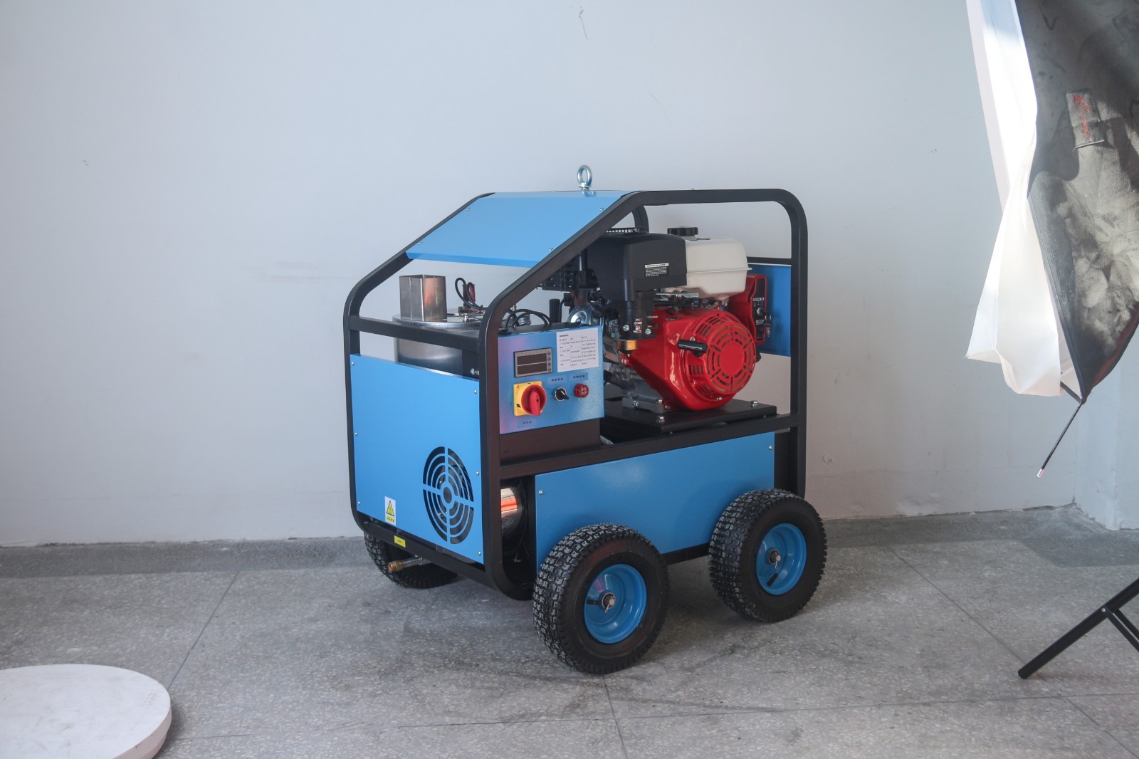 Hot Water High Pressure Washer Machine 4000 PSI 13HP Washer Diesel Burner AGT