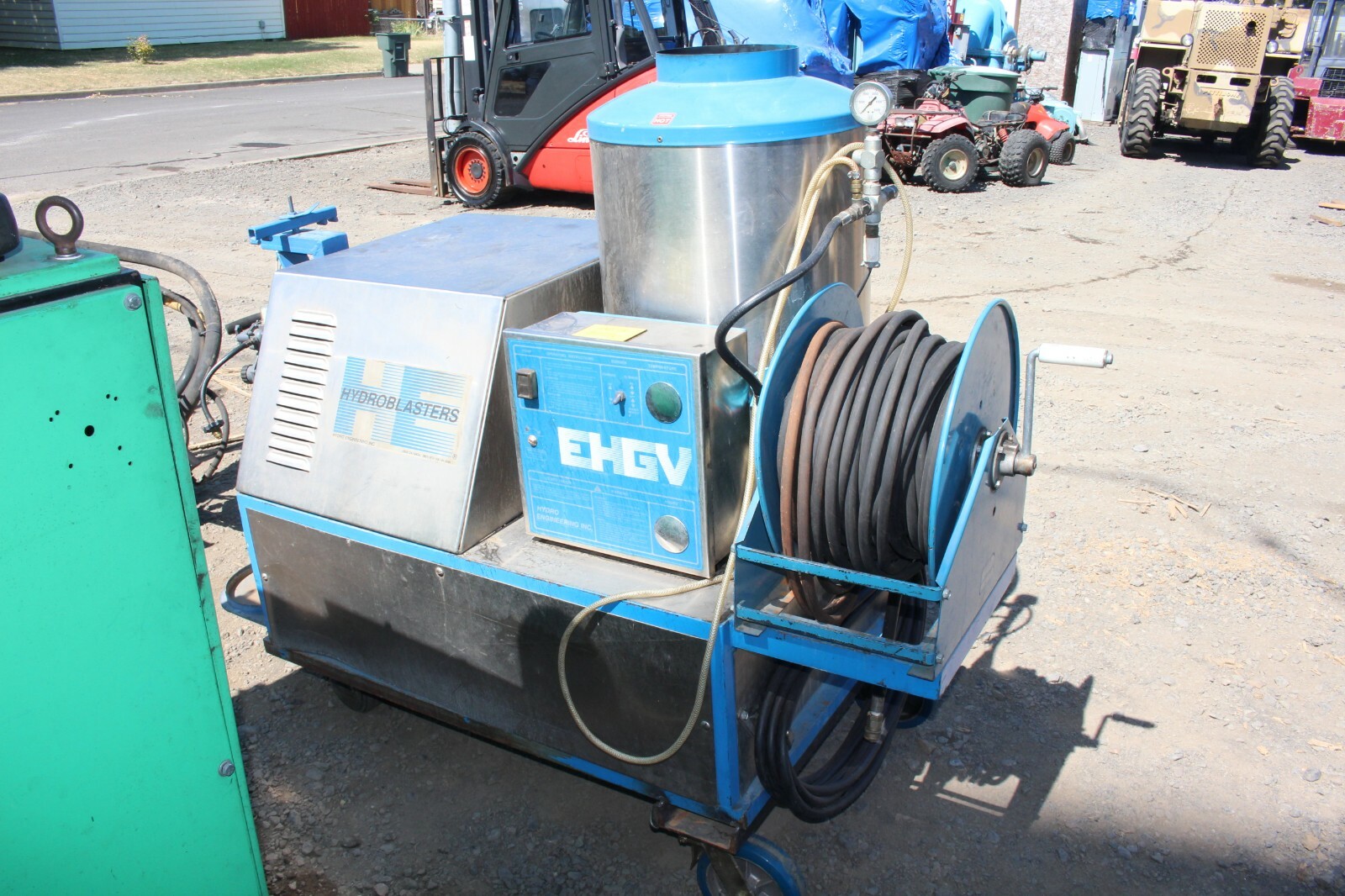 Hydro Blaster Model HE 5/3000EHGV Hot Water Pressure Washer 10HP 460V 3PH LP/Gas