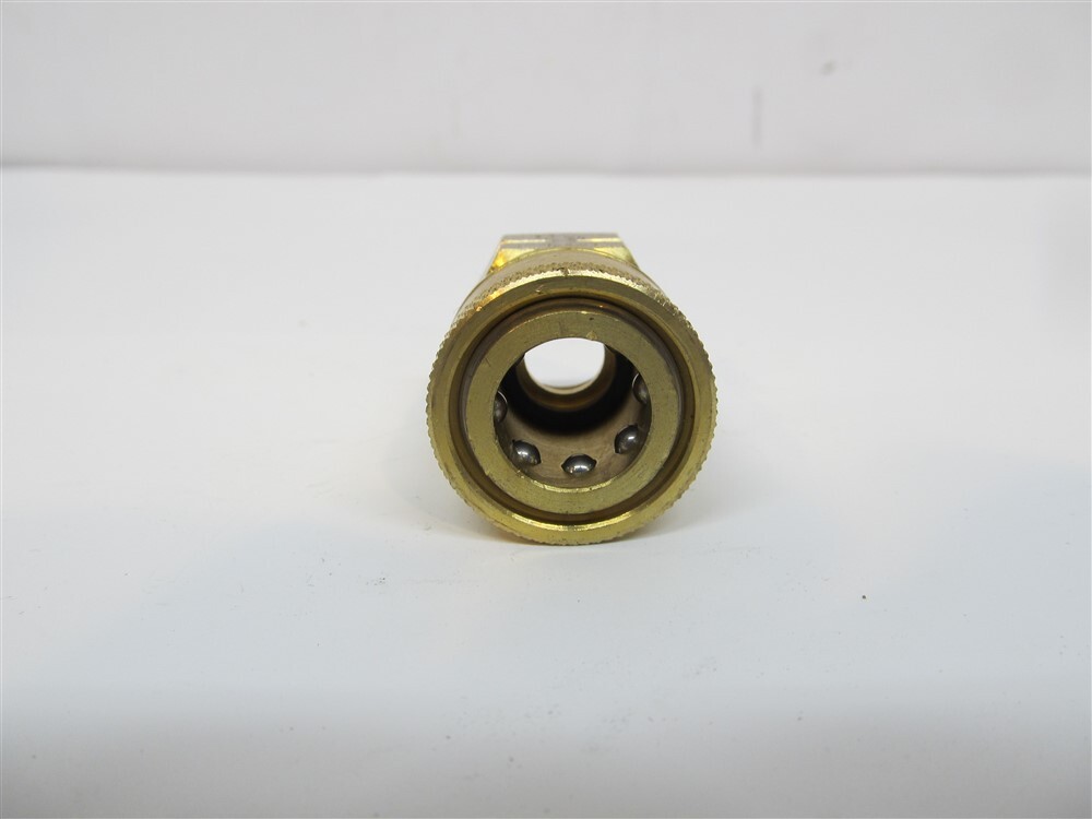 85.300.103, Quick Connect Coupler 3/8″ FNPT , Brass