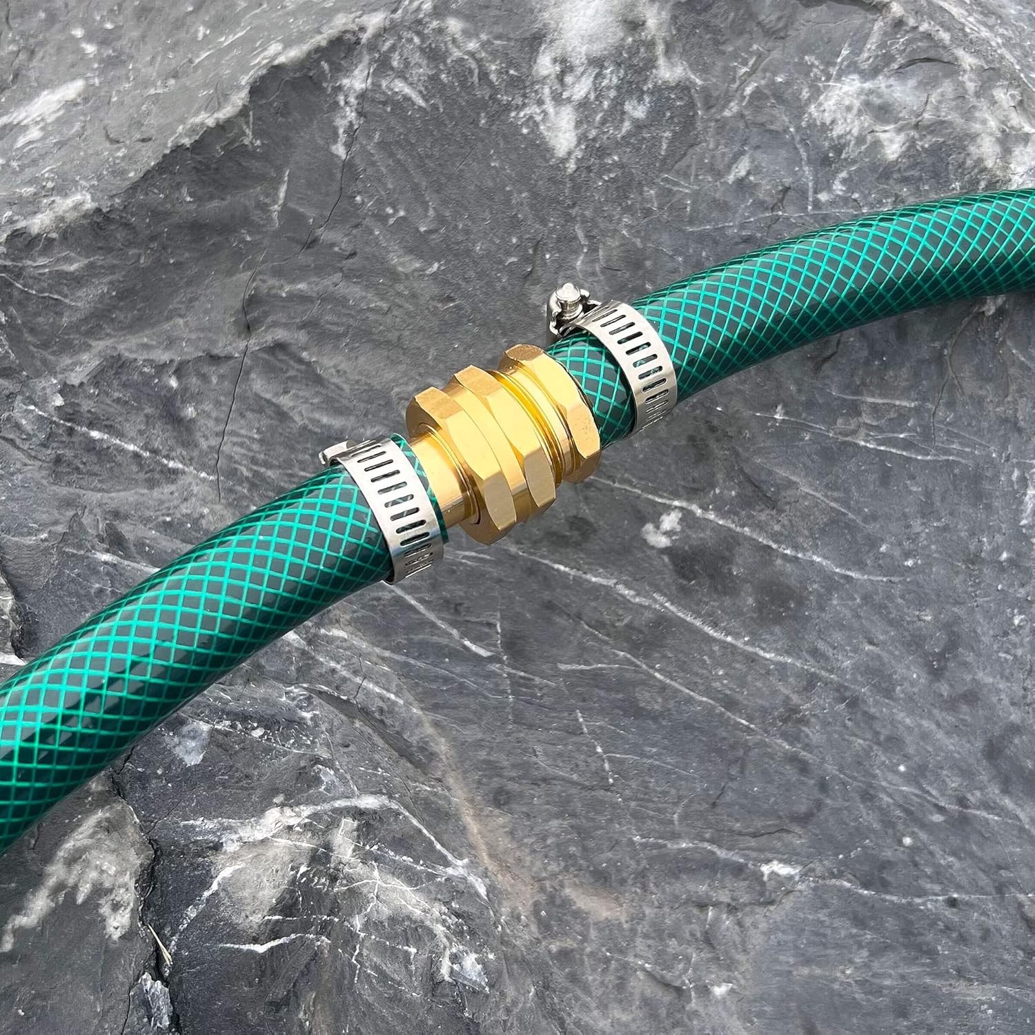 Biswing Garden Hose Repair Connector with Stainless Steel Clamps, 5/8″ Brass