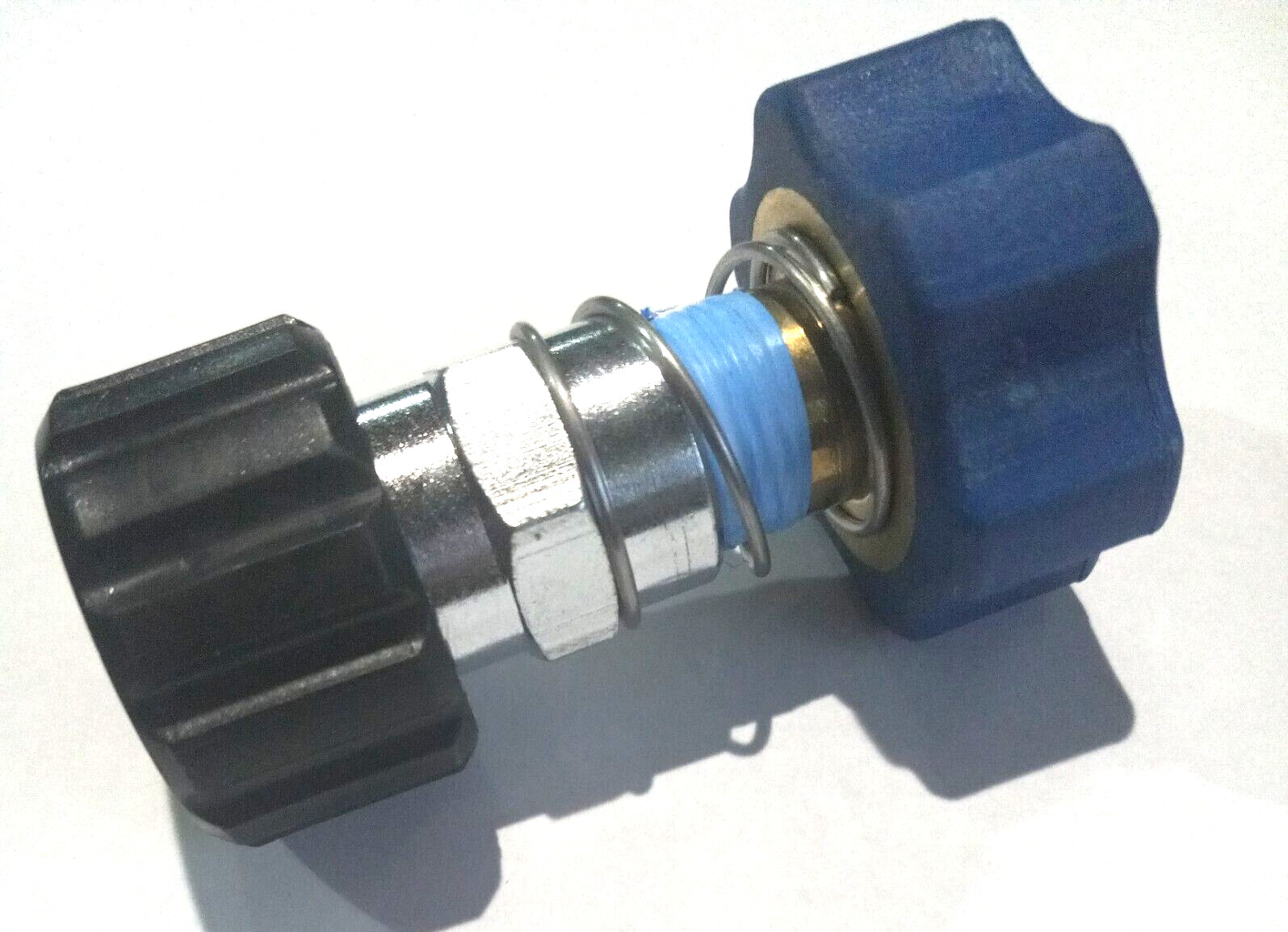 M22/14 mm X Female Garden Hose x Pressure Washer Gun – Heavy Duty Twist Connect