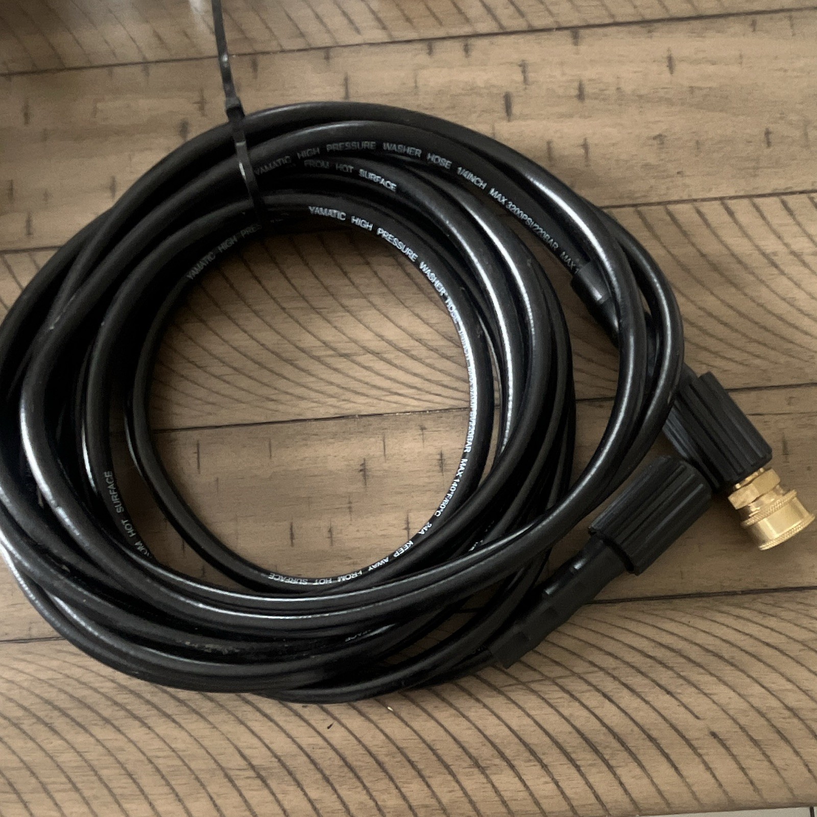 YAMATIC High Pressure Washer Hose 1/4 in 3200 PSI 220 BAR Black